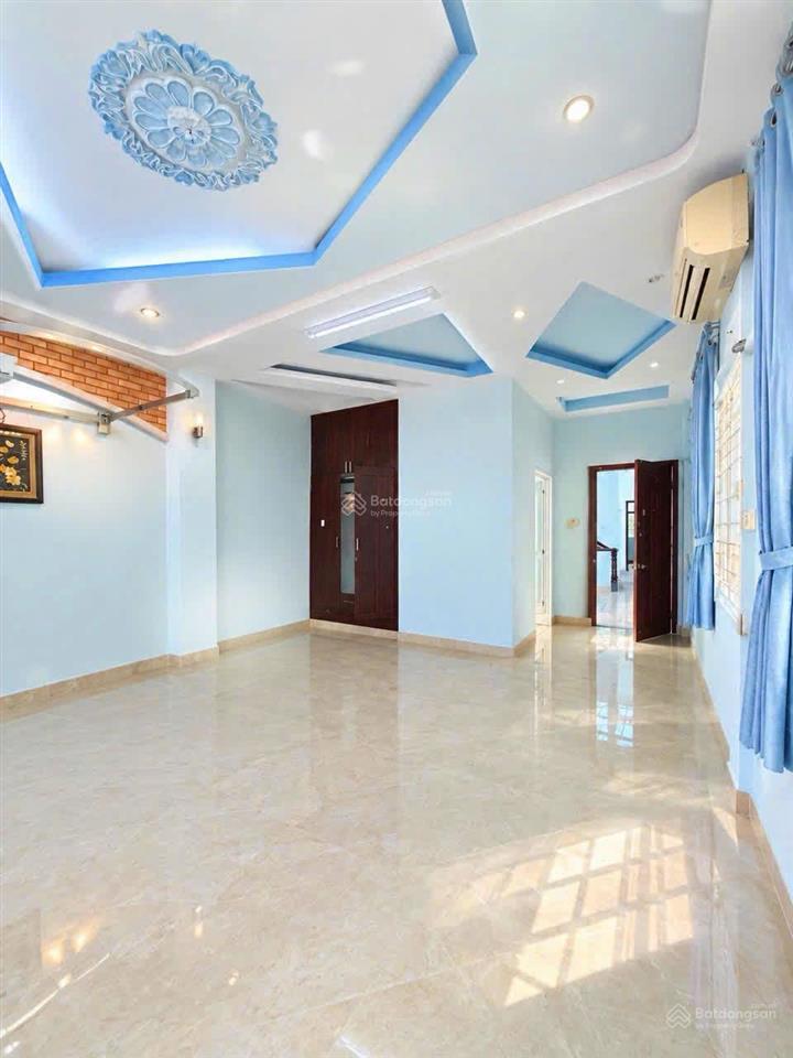 Căn góc mặt tiền đường hoàng văn thụ, phường chánh nghĩa