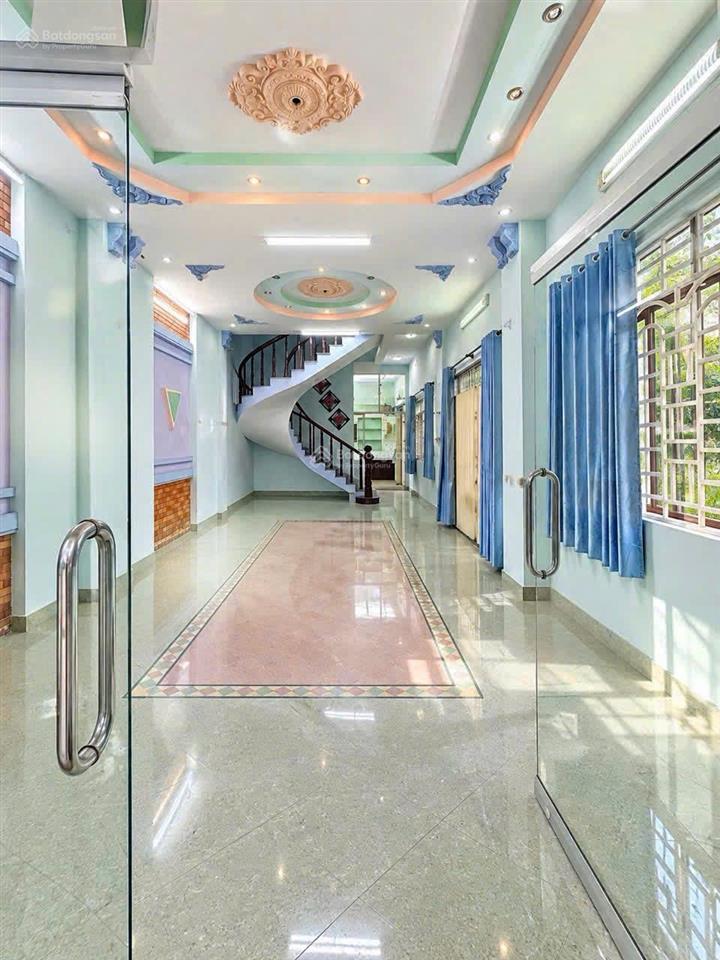 Căn góc mặt tiền đường hoàng văn thụ, phường chánh nghĩa
