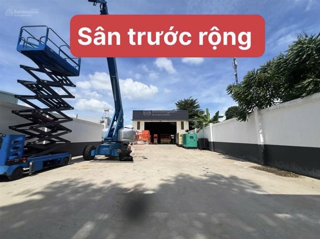 Kho xưởng 800m2 mặt tiền hùng vương, thành phố mới