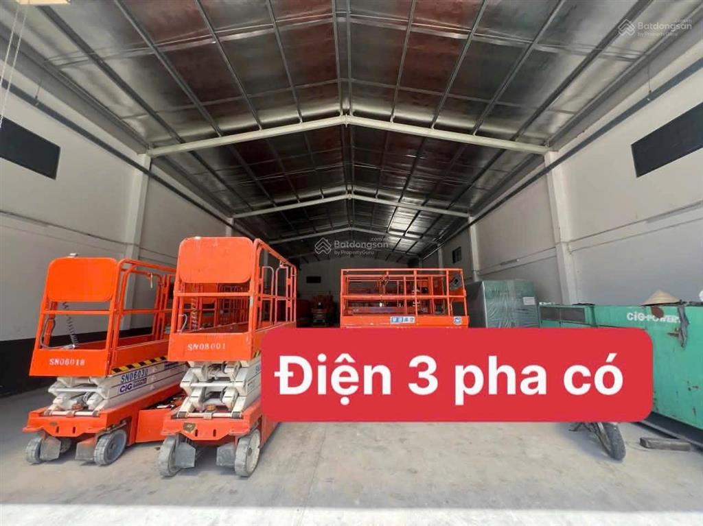 Kho xưởng 800m2 mặt tiền hùng vương, thành phố mới