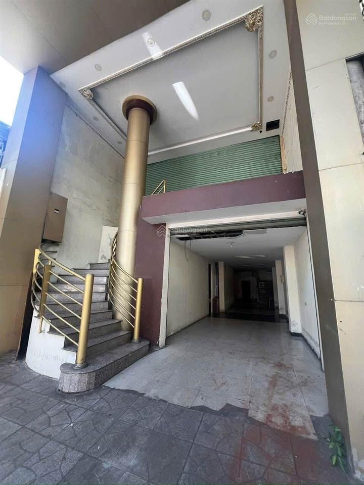 Tòa nhà 5 tầng mặt tiền 30/4 ngay becamex tower