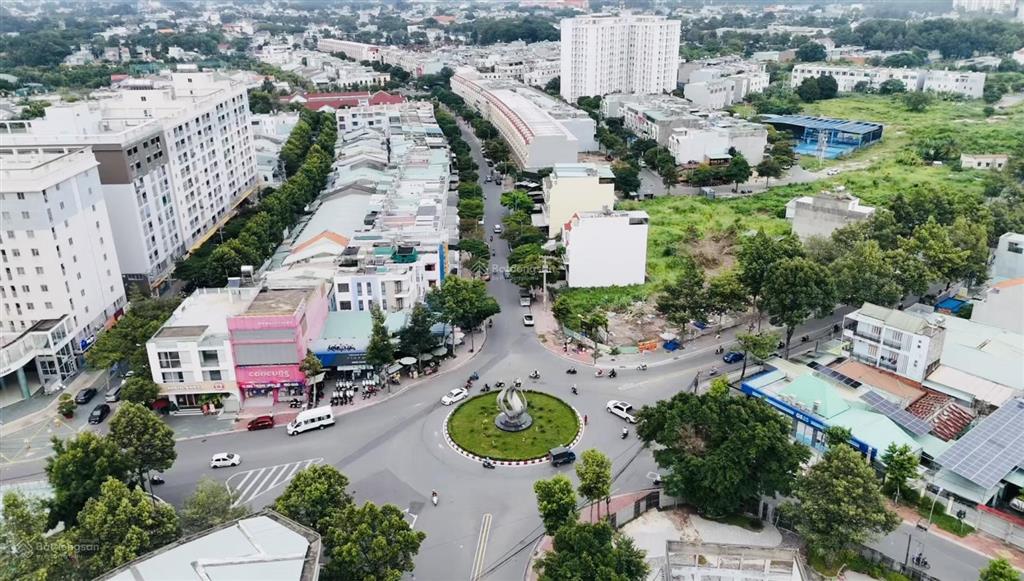 Mbkd  văn phòng ngay vòng xoay hiệp thành 3