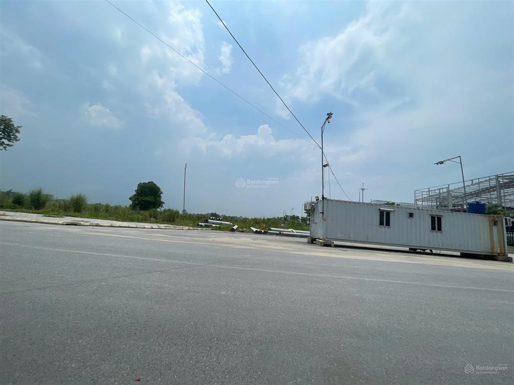 Công ty tôi cần chuyển nhượng 1ha đất trong cụm cao an, cẩm giàng, hải dương. đất trả tiền 1 lần
