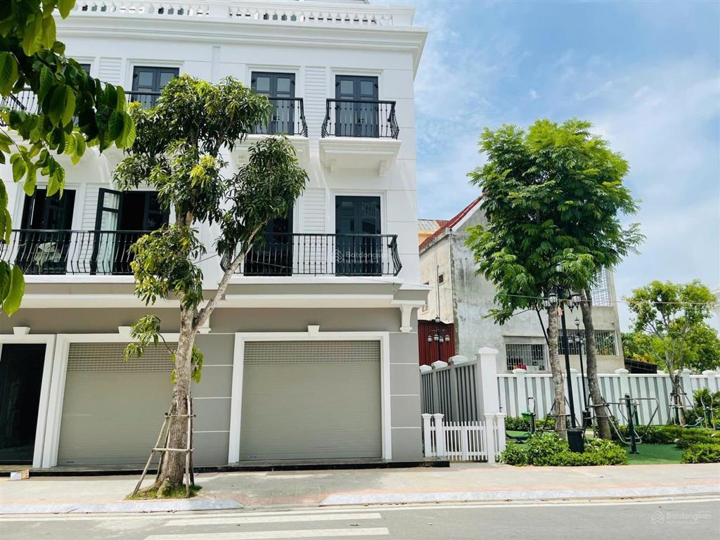 Chính chủ cần tiền bán gấp cắt lỗ shophouse vincom 75m2  3,950 tỷ