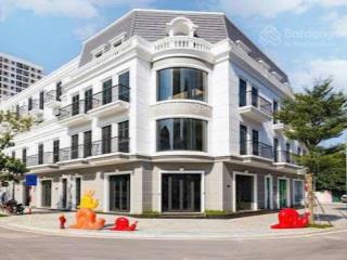 Chính chủ cần tiền bán gấp cắt lỗ shophouse vincom 75m2  3,950 tỷ