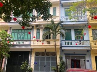 Cho thuê nhà khu nguyễn cảnh dị  đại kim, dt 55m*4,5 tầng, gia đình, công ty, oto đỗ cửa, giá 18tr