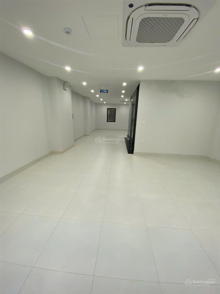 Cho thuê nhà lk tại kim văn  kim lũ, ngay gần trường ngôi sao,dt 80m*5 tầng,thang máy, giá 30tr/th