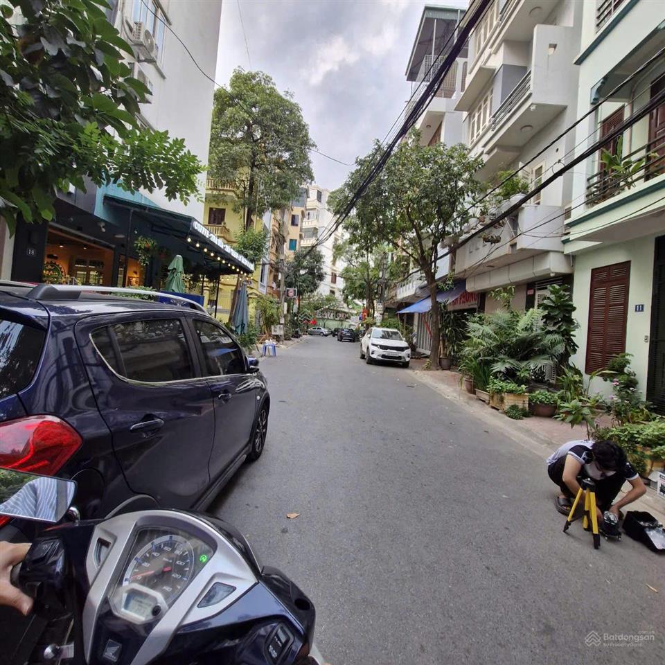 Cho thuê nguyên căn phố lê trọng tấn  thanh xuân, nhà đẹp, vị trí thoáng, kinh doanh kết hợp ở.