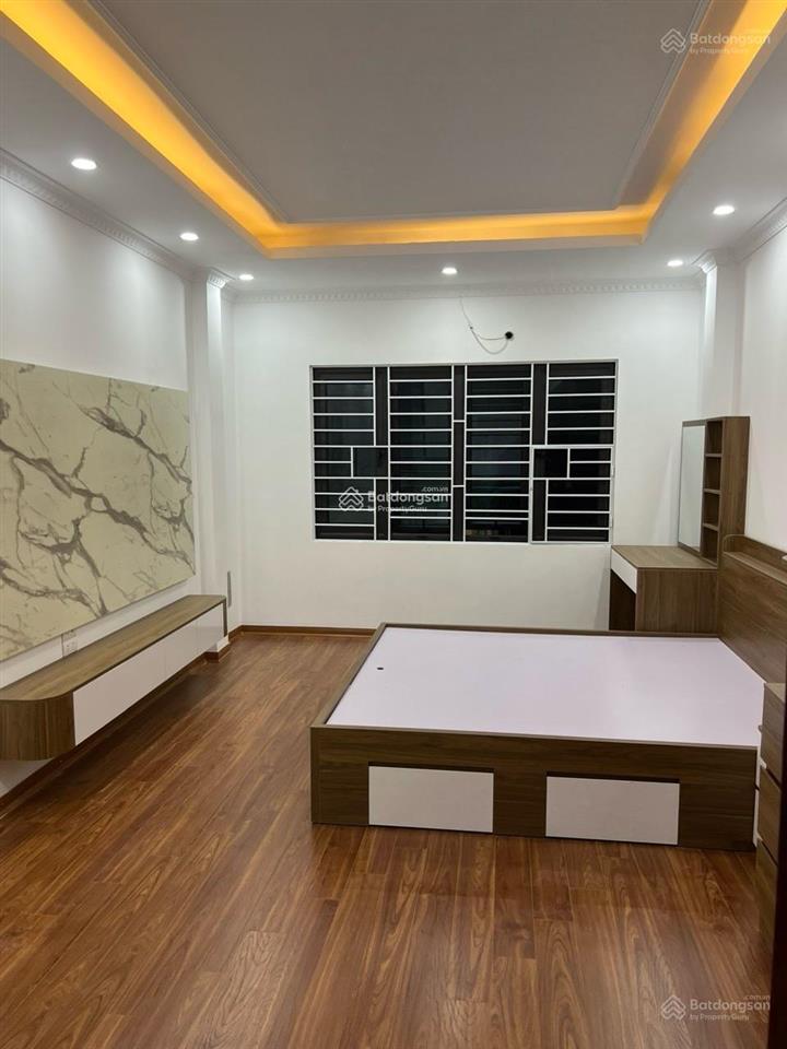 Cho thuê nhà nguyên căn ngõ trường chinh  tôn thất tùng, vị trí thoáng, nhà mới đẹp, giá 27tr/th