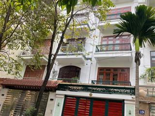 Cho thuê nhà nguyên căn 6 tầng, thang máy tại trường chinh gần đh y, có gara ô tô, giá thuê 25tr/th