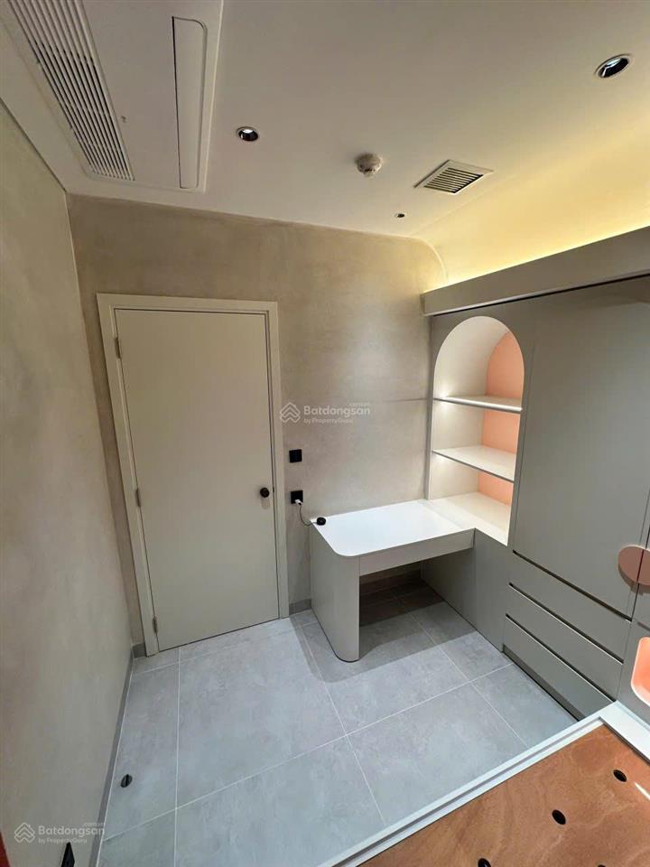 Bán penthouse sora gardens 2, 140m2, 3pn, nội thất đầy đủ. giá bán 11 tỷ vnd