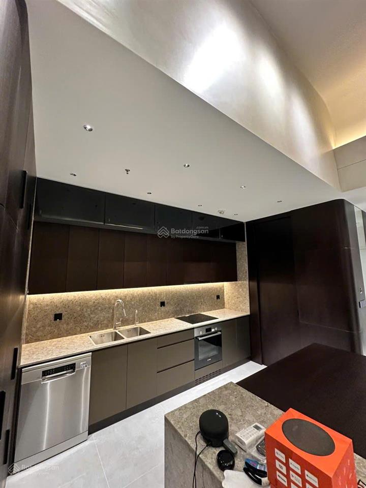 Bán penthouse sora gardens 2, 140m2, 3pn, nội thất đầy đủ. giá bán 11 tỷ vnd