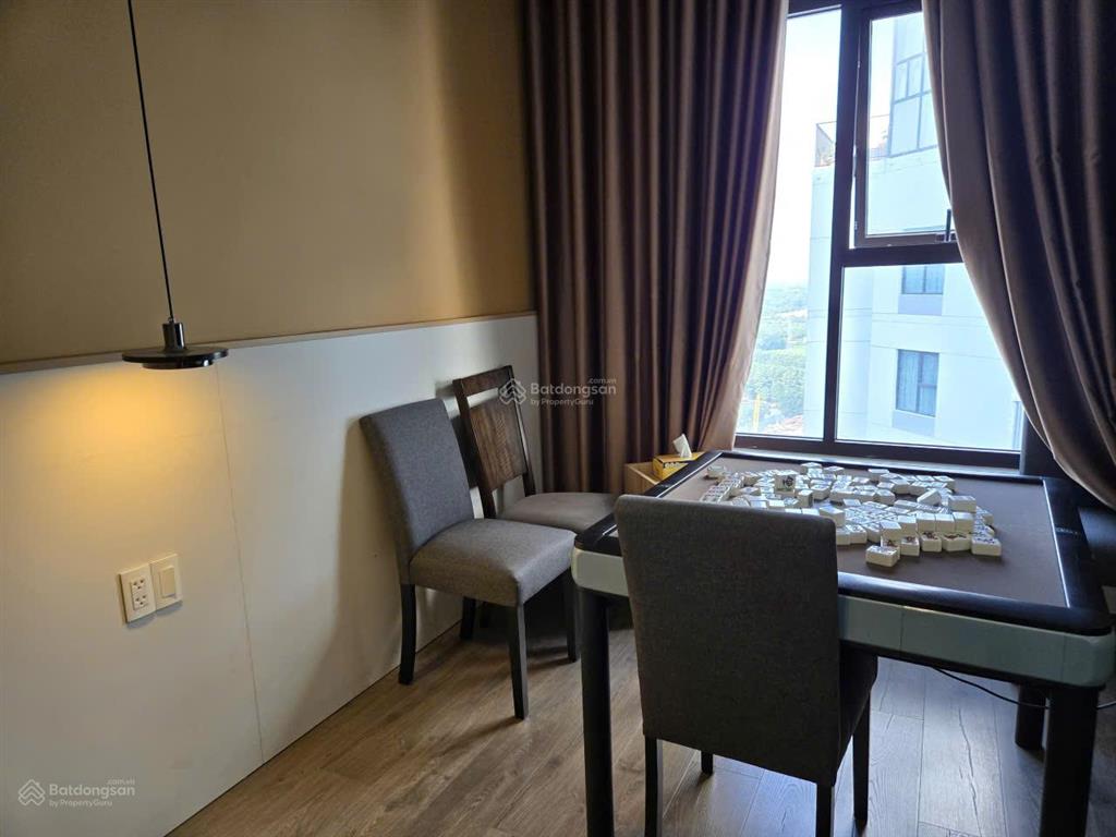 Bán chung cư sora gardens 2, 96m2, 3pn, 2wc. giá bán 5,5 tỷ vnd