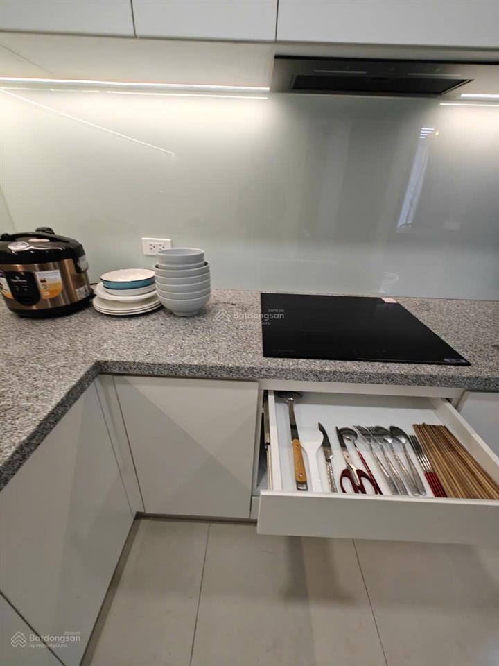 Cho thuê chung cư the glory, 62m2, 2pn, 1wc. nội thất đầy đủ. giá thuê 14tr/tháng (không gồm pql)