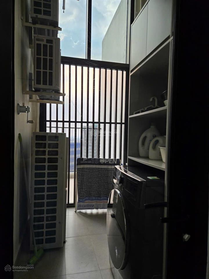 Cho thuê penthouse sora gardens 2, 2pn, 1 phòng sách, 2wc, giá thuê 48tr vnd/tháng (gồm pql)