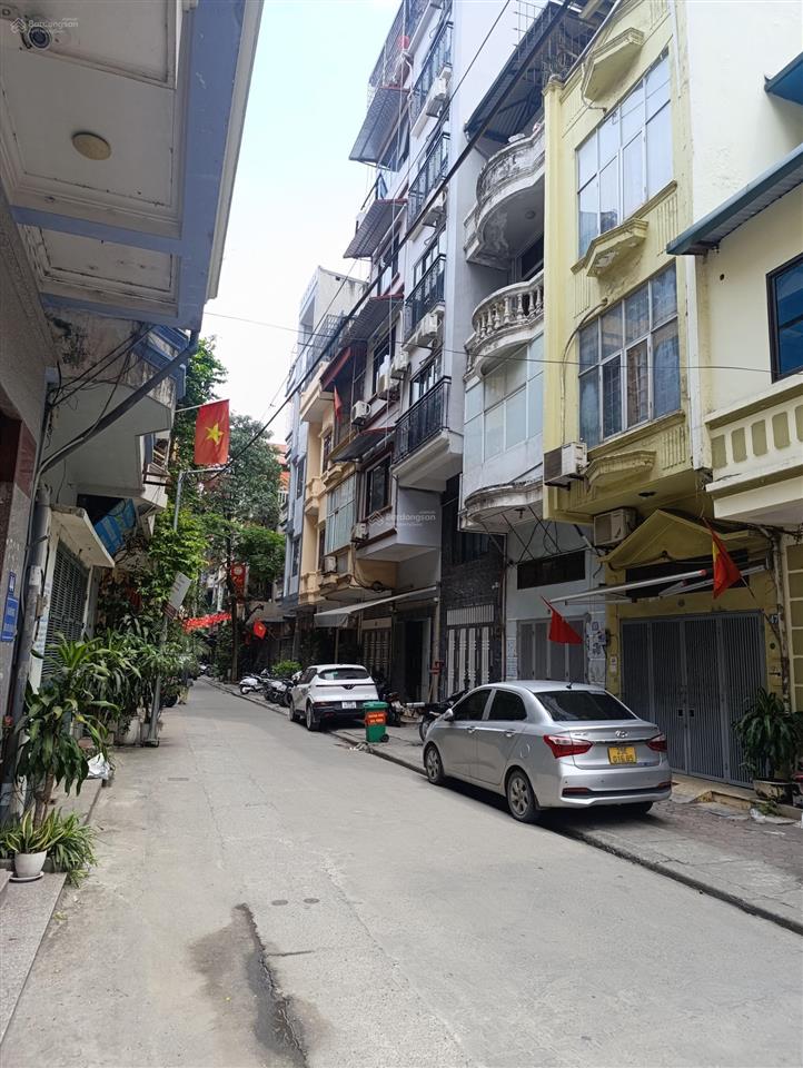 Bán nhà riêng tại ngõ 116 nguyễn xiển, 18,5 tỷ, 51m2, 5pn, 4wc, 3 tầng, pháp lý đầy đủ, hot!