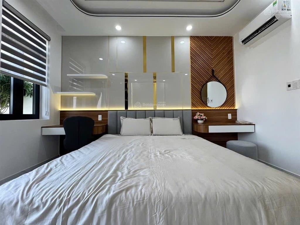Hẻm xe hơi 8m lê trọng tấn, bình tân  bán nhà 5 tầng 80m2 [4 x 20m]  thang máy 450kg  giá 9.9 tỷ