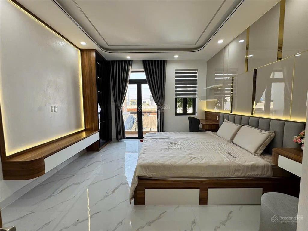 Hẻm xe hơi 8m lê trọng tấn, bình tân  bán nhà 5 tầng 80m2 [4 x 20m]  thang máy 450kg  giá 9.9 tỷ