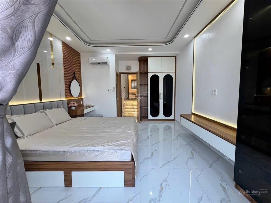 Hẻm xe hơi 8m lê trọng tấn, bình tân  bán nhà 5 tầng 80m2 [4 x 20m]  thang máy 450kg  giá 9.9 tỷ