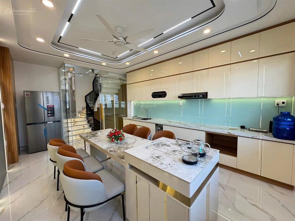 Hẻm xe hơi 8m lê trọng tấn, bình tân  bán nhà 5 tầng 80m2 [4 x 20m]  thang máy 450kg  giá 9.9 tỷ