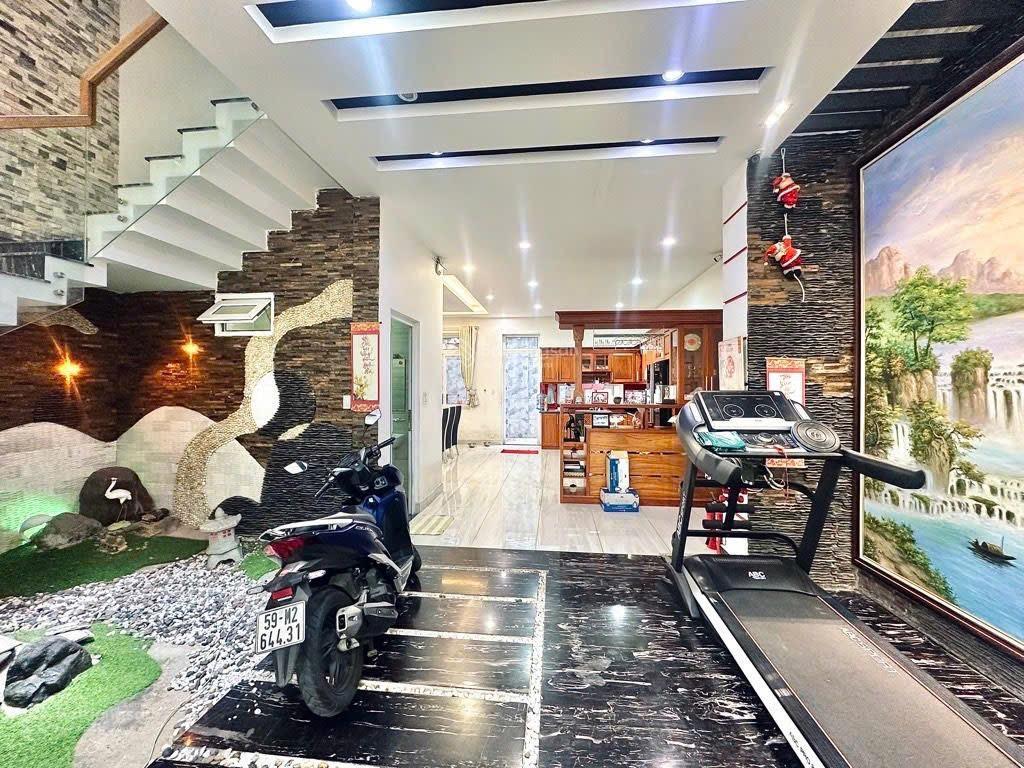 Villa 4 tầng 154m2 (7 x 22m)  khu vip lê văn quới  giá 15 tỷ