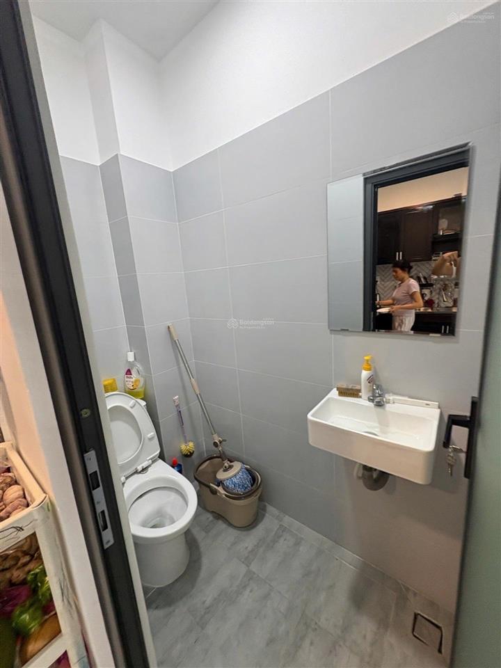 Hẻm xe hơi thông gò dầu, p.tân sơn nhì, q.tân phú  nhà mới 3 tầng đúc  giá 7.35 tỷ thương lượng.