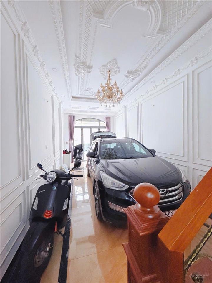 Khu vip đồng bộ, cao tầng  nhà 4 tầng 68m2 [4 x 17m]  giáp tân phú  giá 6 tỷ.