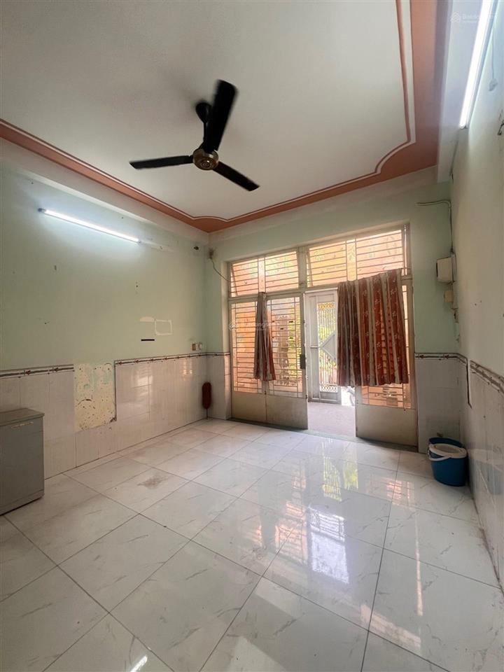 Hẻm xe hơi 1/ nguyễn sơn, tân phú  nhà 2 tầng [4 x 13m]  giá 5.9 tỷ