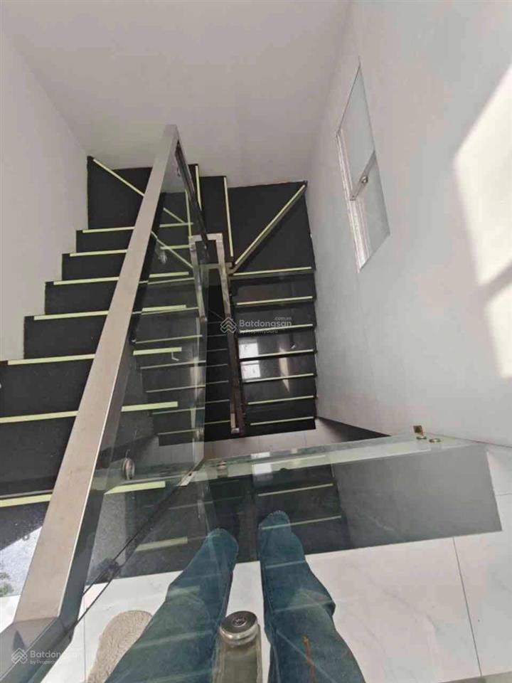 Hẻm xe tải 8m thoại ngọc hầu, tân phú  nhà 4 tầng 72m2 (4 x 18m)  giá 9,15 tỷ
