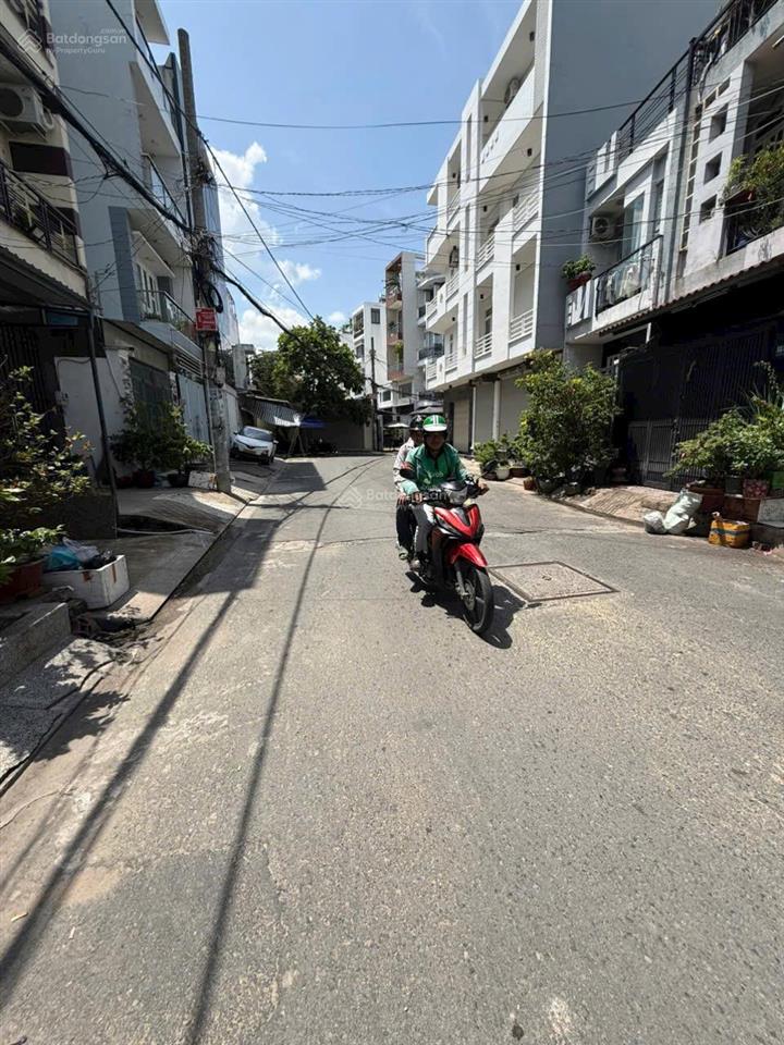 Nhà 4 tầng 4 x 16m  đường 8m ngay bình long  thạch lam  giá 7.8 tỷ