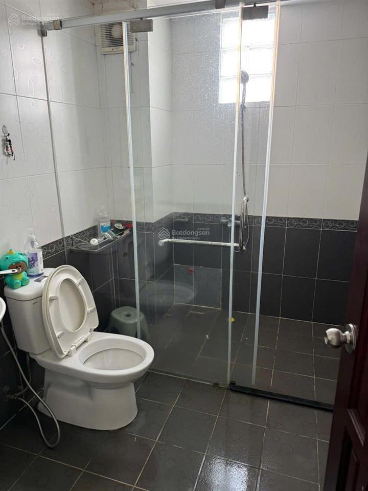 Nhà 4 tầng 4 x 16m  đường 8m ngay bình long  thạch lam  giá 7.8 tỷ