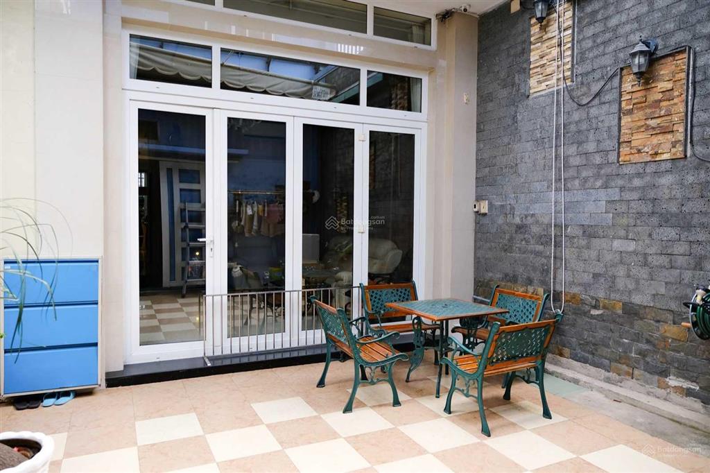 Bán nhà mặt tiền kinh doanh quận tân phú, đường thoại ngọc hầu. diện tích đất 155.2m2