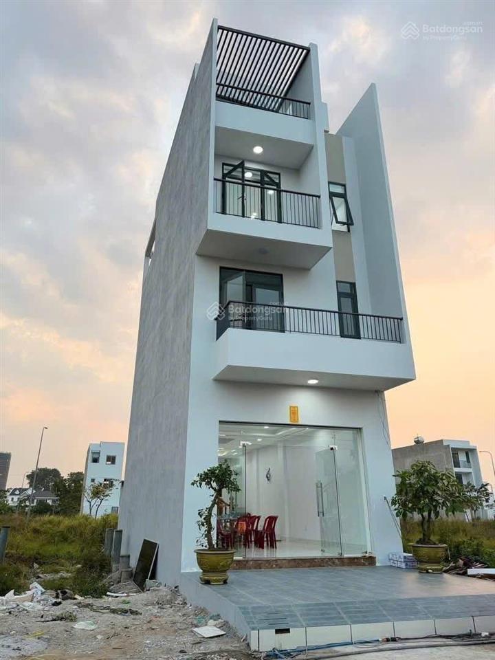 Bán đất dĩ an 80m2  kđt đông bình dương.