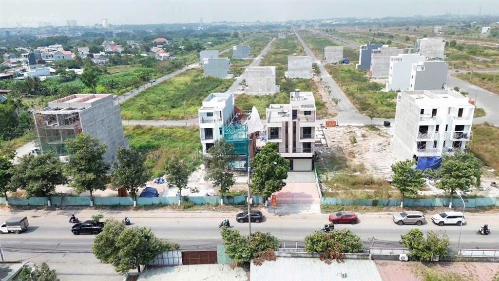 Bán đất dĩ an 80m2  kđt đông bình dương.