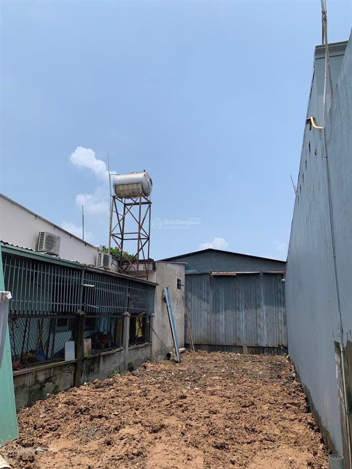 Chính chủ bán lô đất đẹp cách đường dx07 chỉ 100m  phường tân khánh,tp.hồ chí minh  0979 528 ***