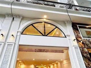 Cho thuê nhà nguyên căn  phố sài đồng, long biên  nhà mới  7 tầng  thang máy  gara ô tô