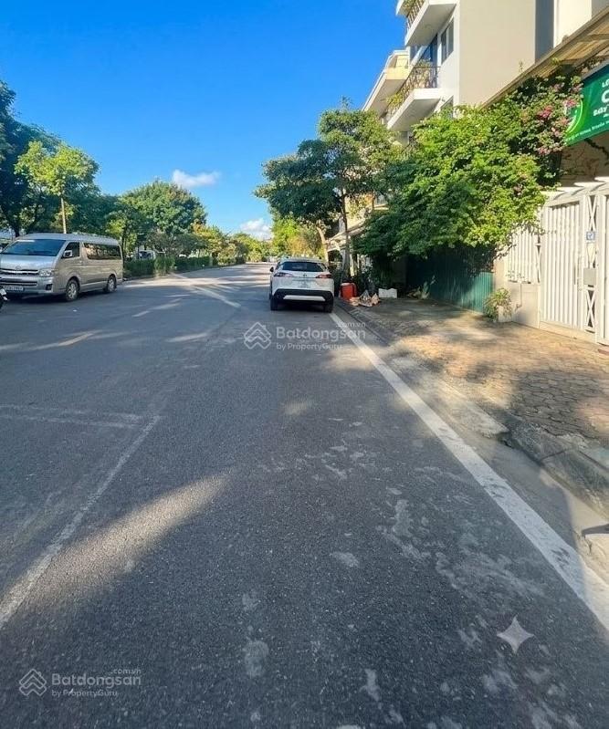 Cho thuê nhà nguyên căn  vũ đức thuận  việt hưng, long biên  96m2