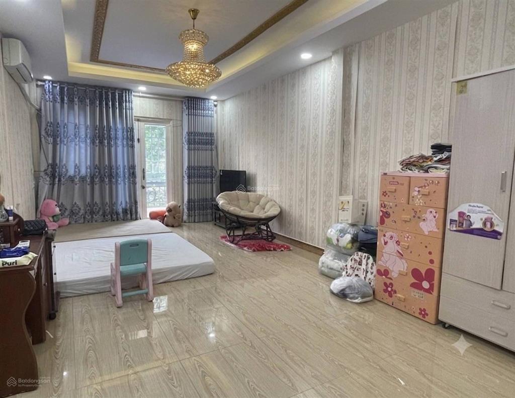 Chợ lớn khu bình phú (4 x 17) công viên trước nhà, sổ vuông đẹp nhỉnh 8 tỷ