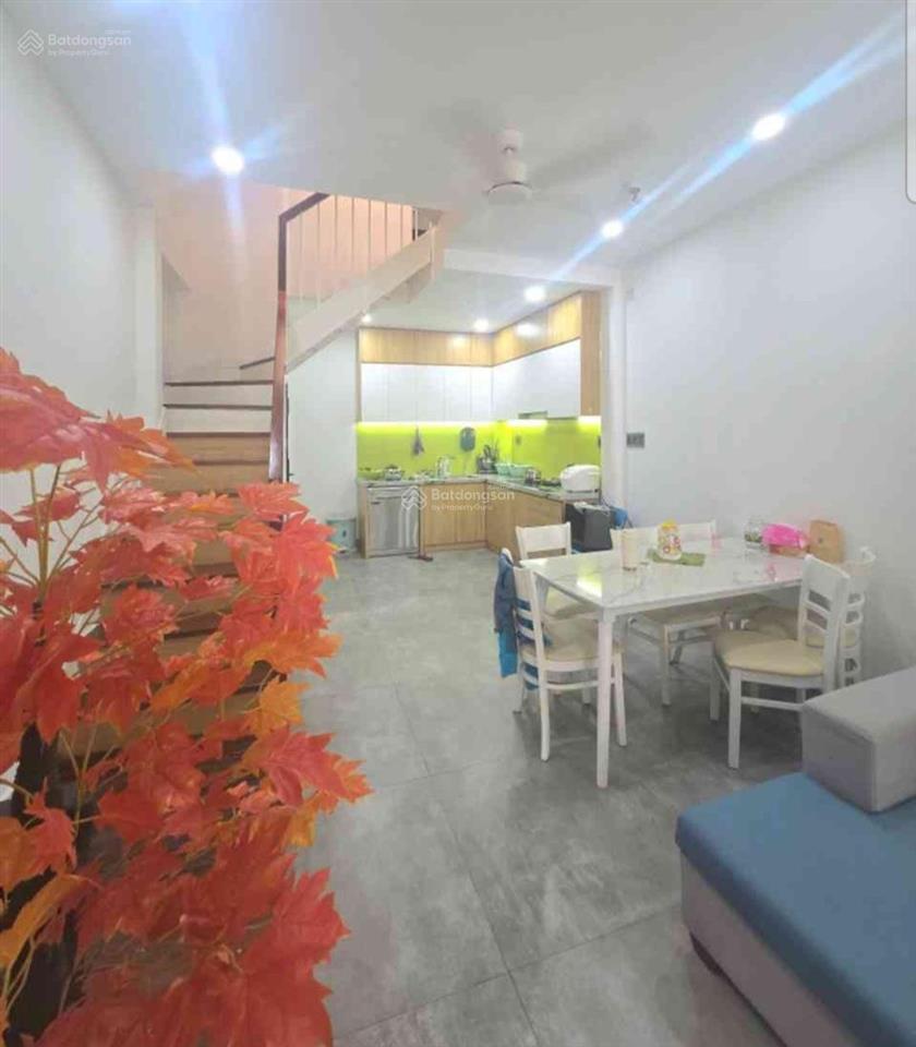 Cư xá phú bình khu đồng bộ hẻm xe hơi thông ( 4 x 12 ) 3 tầng đẹp lung linh.