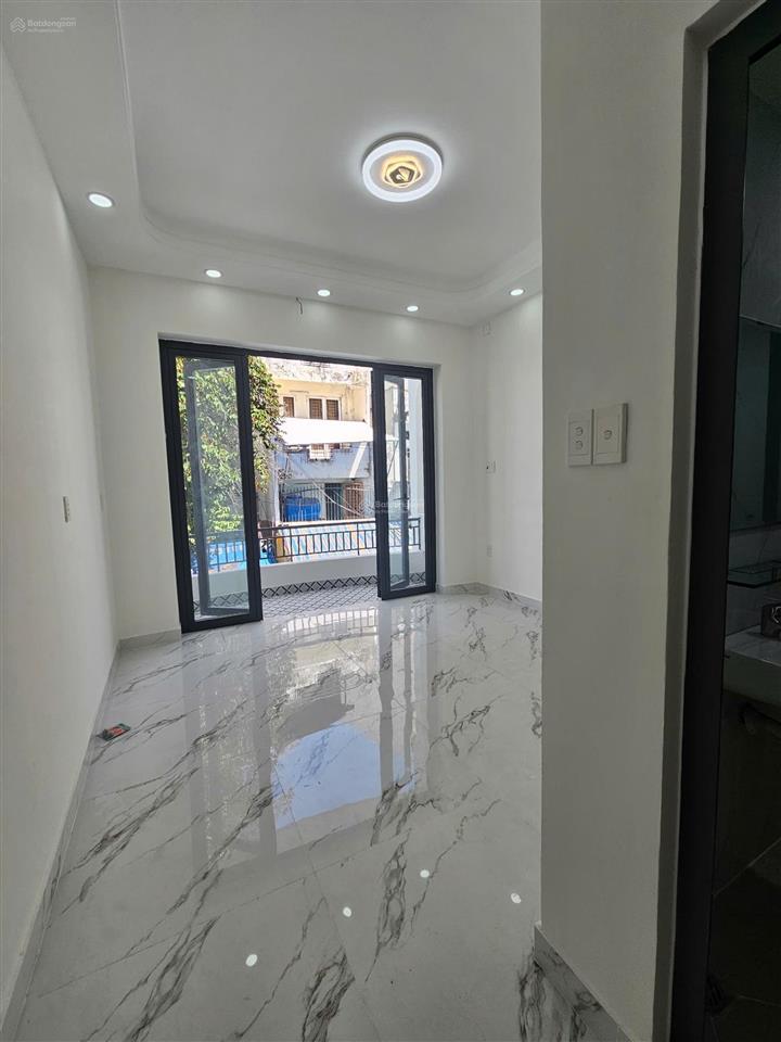 Cư xá phú thọ hòa gần đầm sen (4 x 17) khu đồng bộ hẻm 8m, 3 tầng mới đẹp ở ngay.
