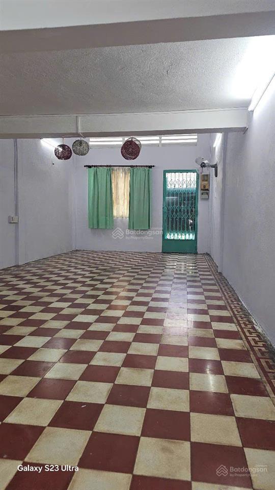 Bán cc 3pn 1wc, đường trần hưng đạo, sổ hồng riêng, giá 3,2 tỷ, 109m2, nhà rộng rãi thoáng mát