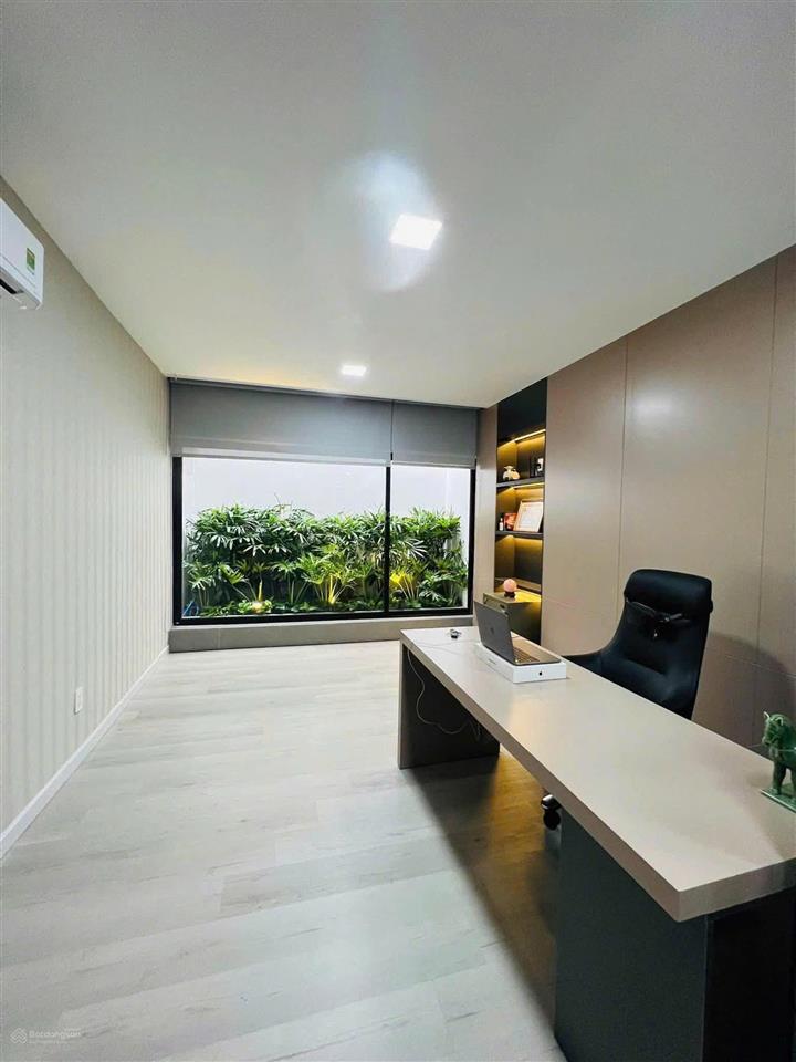 Villa khu sư vạn hạnh, phường 12, quận 10