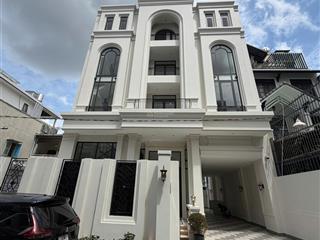 Villa khu sư vạn hạnh, phường 12, quận 10