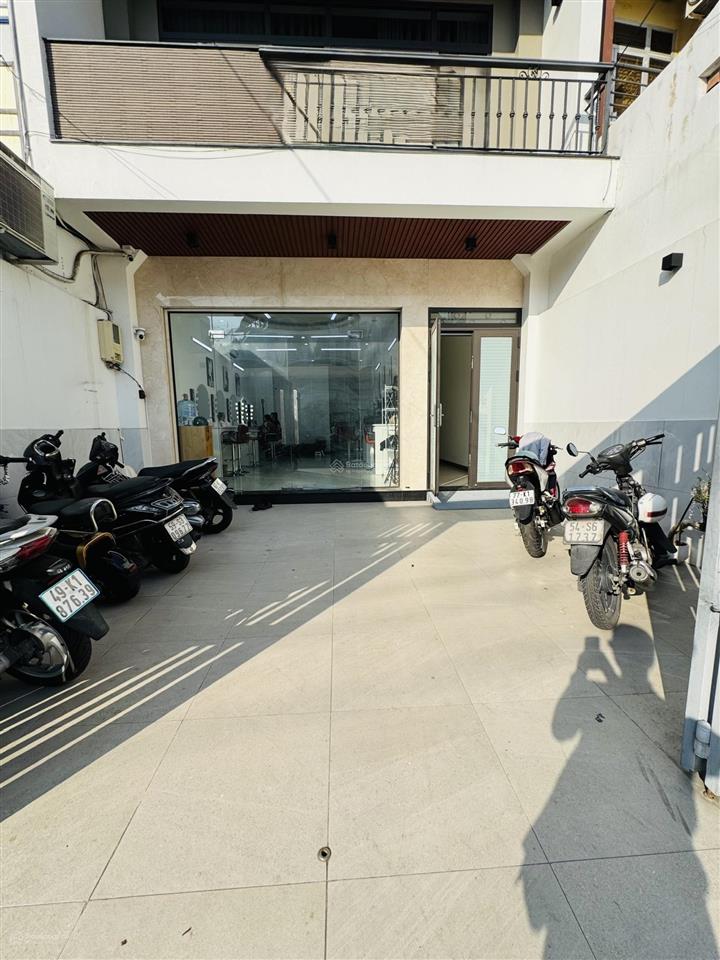 Cho thuê nhà 73 hoa sữa, phường cầu kiệu, tp. hcm gần công viên hải nam