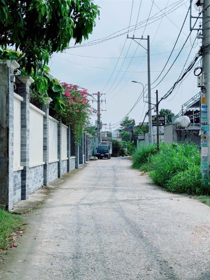 Bán đất ngang 23m dài 26m, một xẹt ngắn lê thị hà