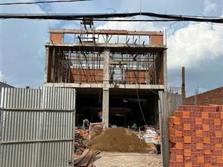 Bán xưởng mới, đúc kiên cố 1 trệt 1 lầu, sổ hồng, dòng tiền 45tr/th