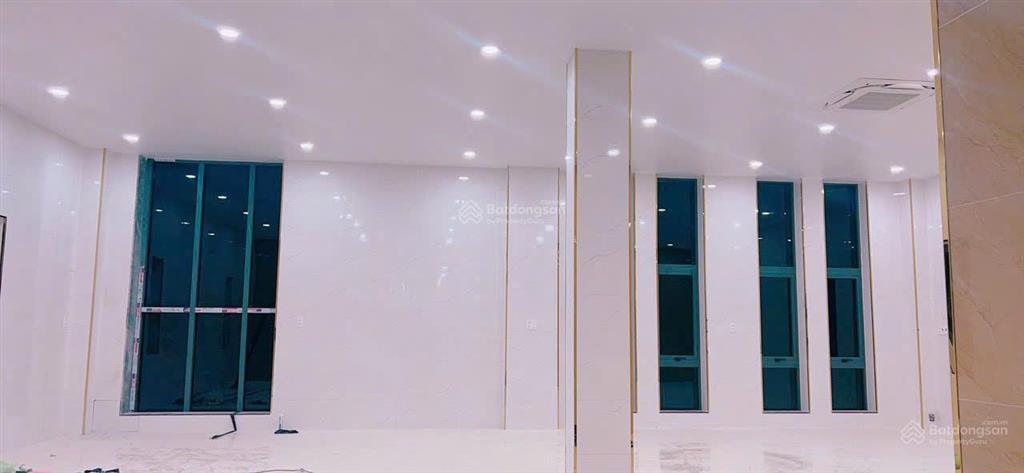 Bán xưởng mới, đúc kiên cố 1 trệt 1 lầu, sổ hồng, dòng tiền 45tr/th