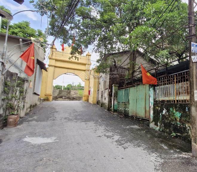 Bán đất mặt ngõ oto tránh  phú thượng tây hồ xây tòa nhà view sông hồng quá đẹp.