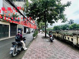 Chỉ 190 triệu/m2 đất mặt ngõ  thụy phương  khu phân lô ô tô tránh