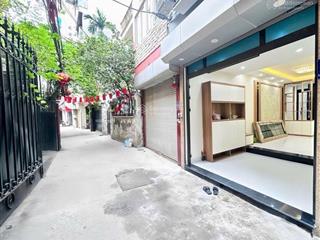 Nhà 6 tầng lạc long quân  tây hồ ngõ ô tô 7 chỗ qua nhà, ngõ thông,kinh doanh.